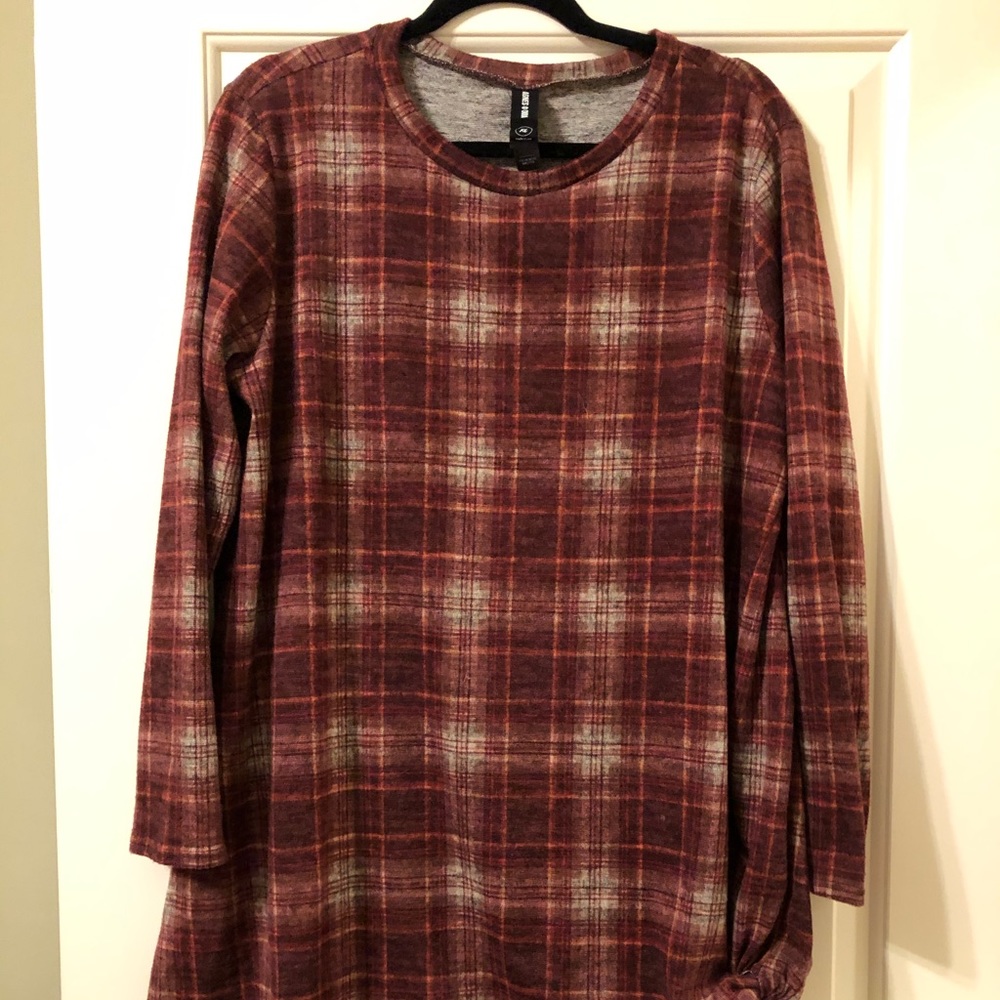 Rust colored Agnes and Dora long sleeve top